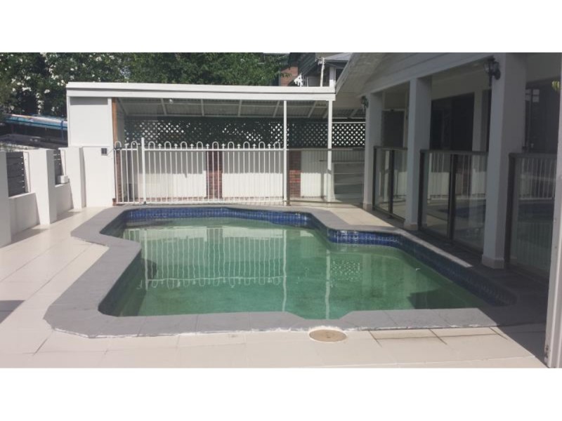 9 Livermore Street, Wandal QLD 4700